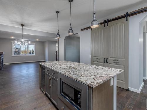 5108 Corvette Street, Edmonton, AB - Indoor Photo Showing Kitchen