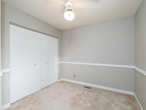 10522 21 Avenue, Edmonton, AB - Indoor Photo Showing Other Room