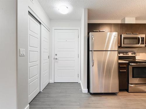 214 14808 125 Street, Edmonton, AB - Indoor Photo Showing Kitchen