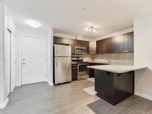 214 14808 125 Street, Edmonton, AB - Indoor Photo Showing Kitchen