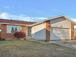 11026 169A AV NW  Edmonton, AB T5X 2N6