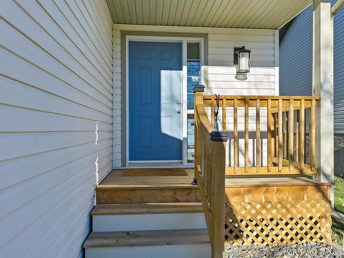 702 Fairway Dr, Stony Plain, AB 