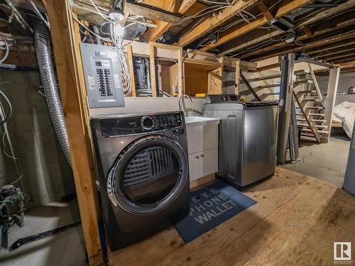 11636 95A Street, Edmonton, AB - Indoor Photo Showing Laundry Room