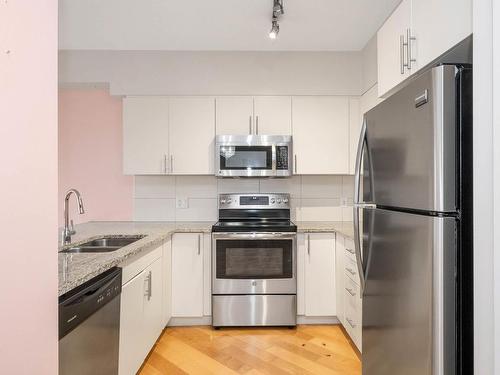 706 10152 104 Street, Edmonton, AB - Indoor Photo Showing Kitchen With Stainless Steel Kitchen With Double Sink