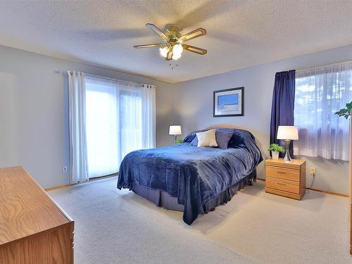 5152 32 Street, Rural Wetaskiwin County, AB - Indoor Photo Showing Bedroom