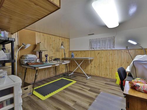 5152 32 Street, Rural Wetaskiwin County, AB - Indoor