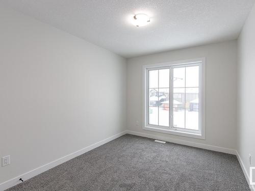 2015 Flycatcher, Edmonton, AB - Indoor Photo Showing Other Room