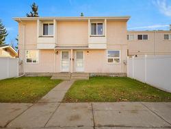 47 LAKEWOOD VG NW  Edmonton, AB T6K 2B3