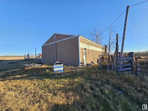 23107 Twp Road 564, Rural Sturgeon County, AB - Outdoor