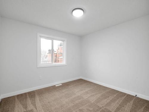 11932 64 Street Nw, Edmonton, AB - Indoor Photo Showing Other Room