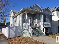 1672 Tompkins WD NW NW  Edmonton, AB T6R 2Y6