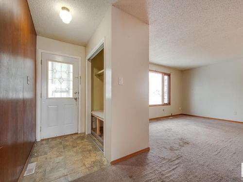 5105 57 Avenue, Leduc, AB - Indoor Photo Showing Other Room