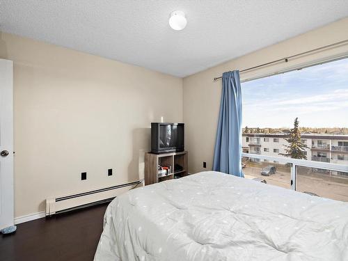 402 15503 106 Street, Edmonton, AB - Indoor Photo Showing Bedroom