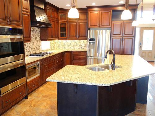 5102 53A Avenue, Legal, AB - Indoor Photo Showing Kitchen With Stainless Steel Kitchen With Double Sink With Upgraded Kitchen