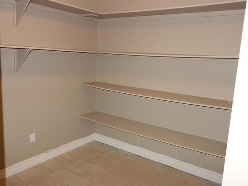 5102 53A Avenue, Legal, AB - Indoor With Storage