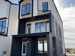 22739 82 AV NW  Edmonton, AB T5T 4N5