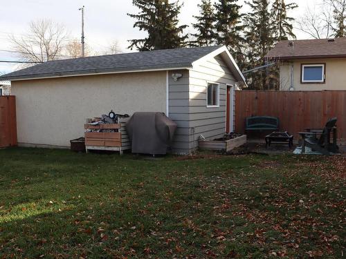 4813 64 Street, Camrose, AB - Outdoor