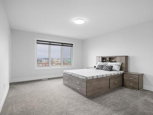 15852 29 Avenue, Edmonton, AB - Indoor Photo Showing Bedroom