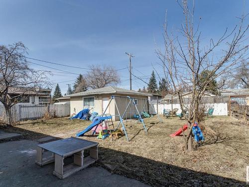 10560 52 Avenue, Edmonton, AB - Outdoor