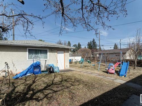 10560 52 Avenue, Edmonton, AB - Outdoor