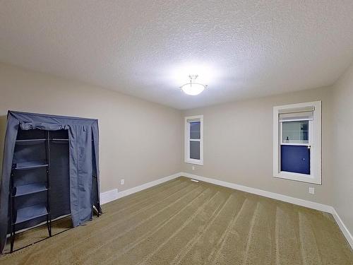 3938 Cherry Cove Sw, Edmonton, AB - Indoor Photo Showing Other Room