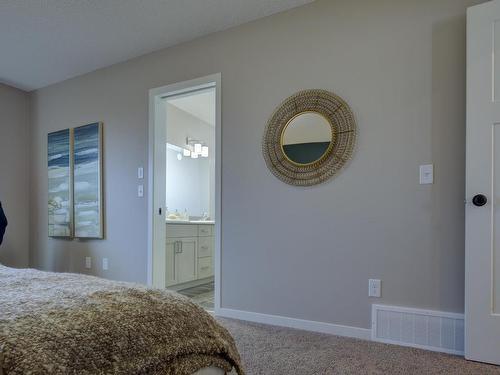 1419 29 Street, Edmonton, AB - Indoor Photo Showing Bedroom