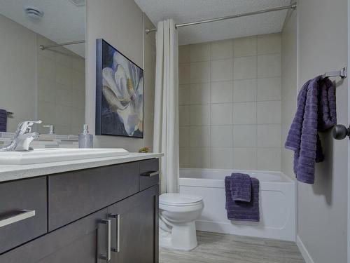 1419 29 Street, Edmonton, AB - Indoor Photo Showing Bathroom