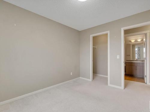 880 Cy Becker Drive, Edmonton, AB - Indoor Photo Showing Other Room