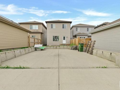 880 Cy Becker Drive, Edmonton, AB - Outdoor With Exterior