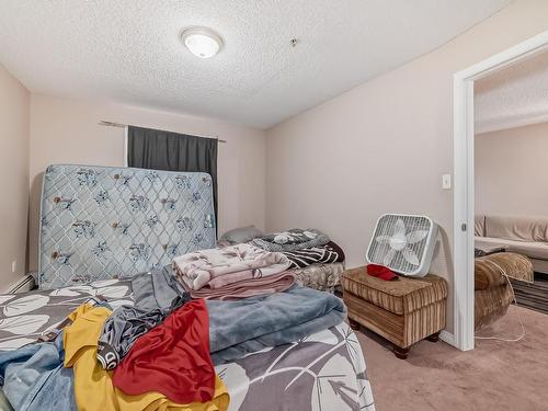 135 3425 19 St, Edmonton, AB - Indoor Photo Showing Bedroom