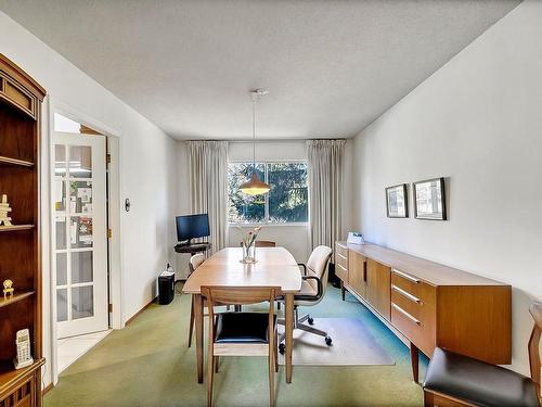 2A Westbrook Drive, Edmonton, AB - Indoor Photo Showing Dining Room