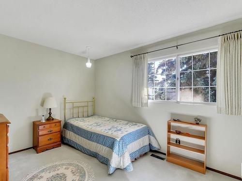 2A Westbrook Drive, Edmonton, AB - Indoor Photo Showing Bedroom