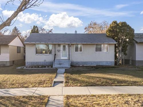 12232 140 Street Nw Nw, Edmonton, AB 