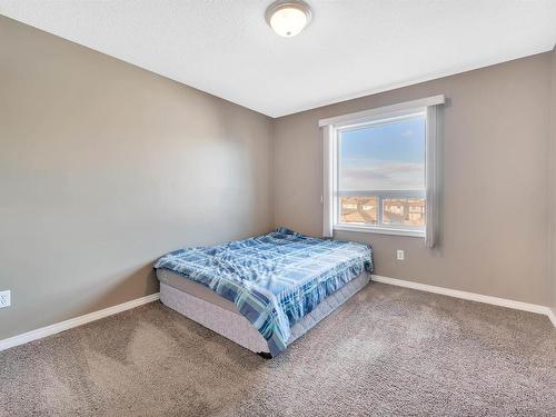 440 1520 Hammond Gate, Edmonton, AB - Indoor Photo Showing Bedroom