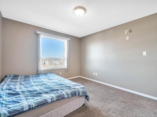 440 1520 Hammond Gate, Edmonton, AB - Indoor Photo Showing Bedroom