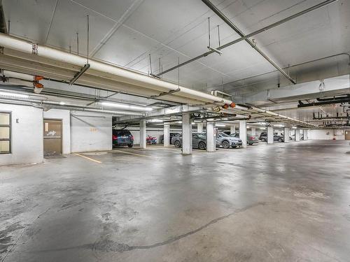 440 1520 Hammond Gate, Edmonton, AB - Indoor Photo Showing Garage