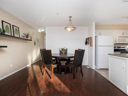 301 10528 77 Avenue, Edmonton, AB - Indoor