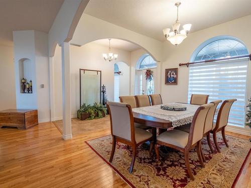 54010 Rge Road 41, Rural Lac Ste. Anne County, AB - Indoor Photo Showing Dining Room