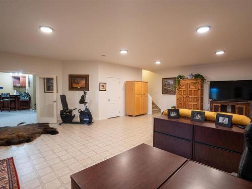 54010 Rge Road 41, Rural Lac Ste. Anne County, AB - Indoor