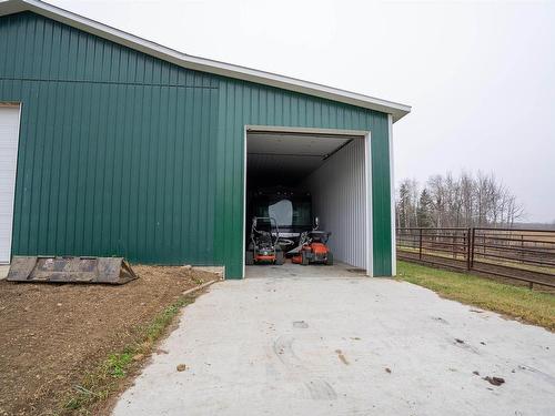 54010 Rge Road 41, Rural Lac Ste. Anne County, AB - Outdoor