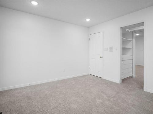 12 Everest Crescent, St. Albert, AB - Indoor Photo Showing Other Room