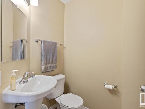 114 178 Bridgeport Boulevard, Leduc, AB - Indoor Photo Showing Bathroom