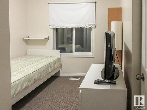 114 178 Bridgeport Boulevard, Leduc, AB - Indoor Photo Showing Bedroom