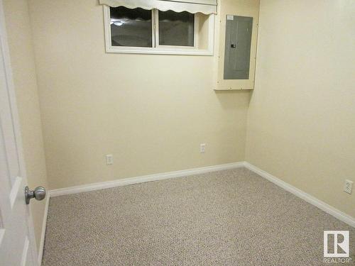 114 178 Bridgeport Boulevard, Leduc, AB - Indoor Photo Showing Other Room