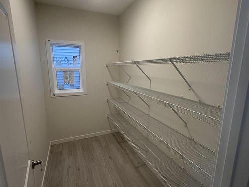 6308 King Wynd, Edmonton, AB - Indoor With Storage