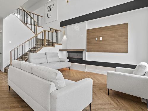 2904 1 Avenue, Edmonton, AB - Indoor Photo Showing Living Room With Fireplace