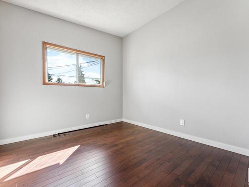 4415 117 Street, Edmonton, AB - Indoor Photo Showing Other Room