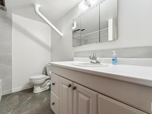 4415 117 Street, Edmonton, AB - Indoor Photo Showing Bathroom