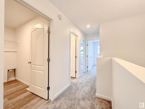 18923 29 Avenue, Edmonton, AB - Indoor Photo Showing Other Room