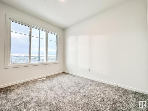 18923 29 Avenue, Edmonton, AB - Indoor Photo Showing Other Room